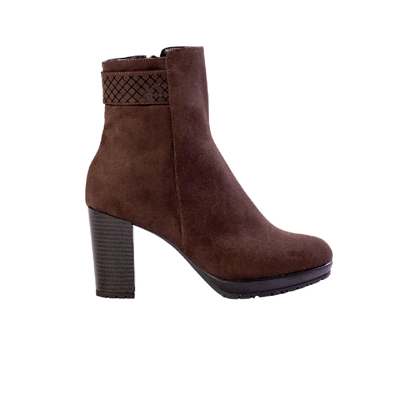 Flash Sale Happening Now – Act Fast Tara