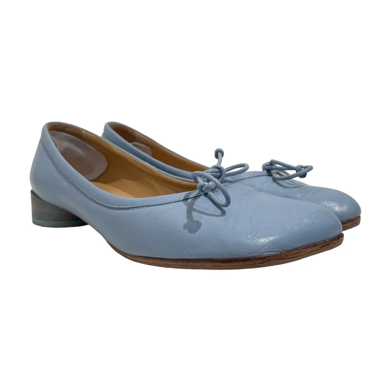 Weekend Steals Await MM6/Flat Shoes/EU 39/Leather/BLU/