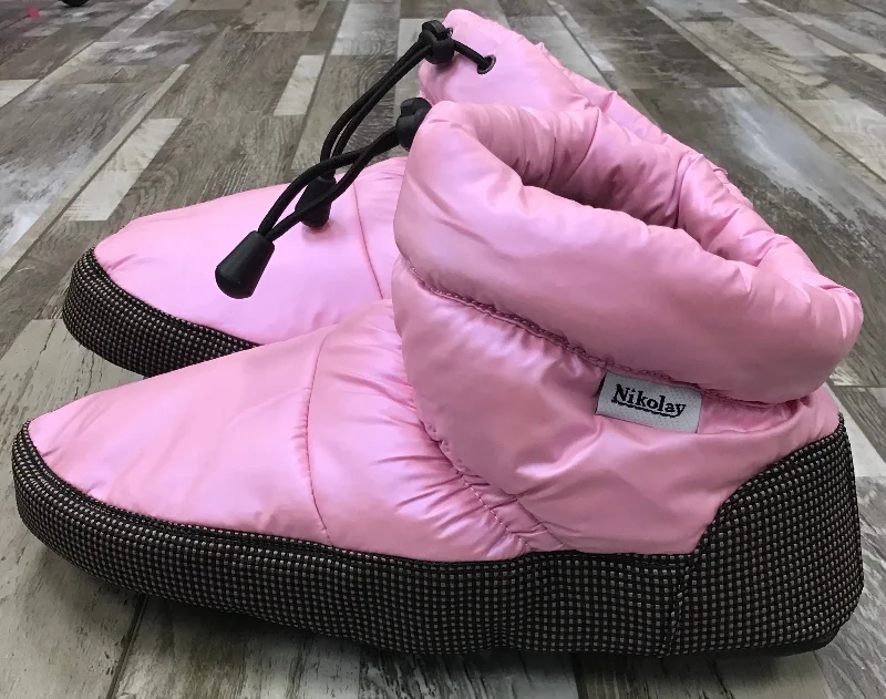 Nikolay - Split Sole Low Cut Warm Up Booties - Adult (M75SN) - Cool Pink