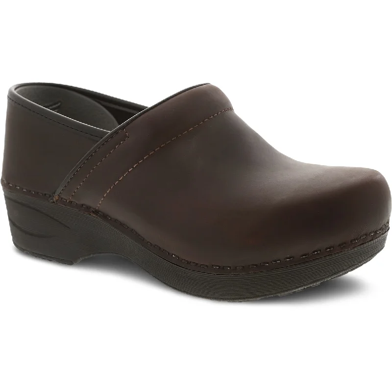 Dansko Professional XP 2.0 brown waterproof pull-up