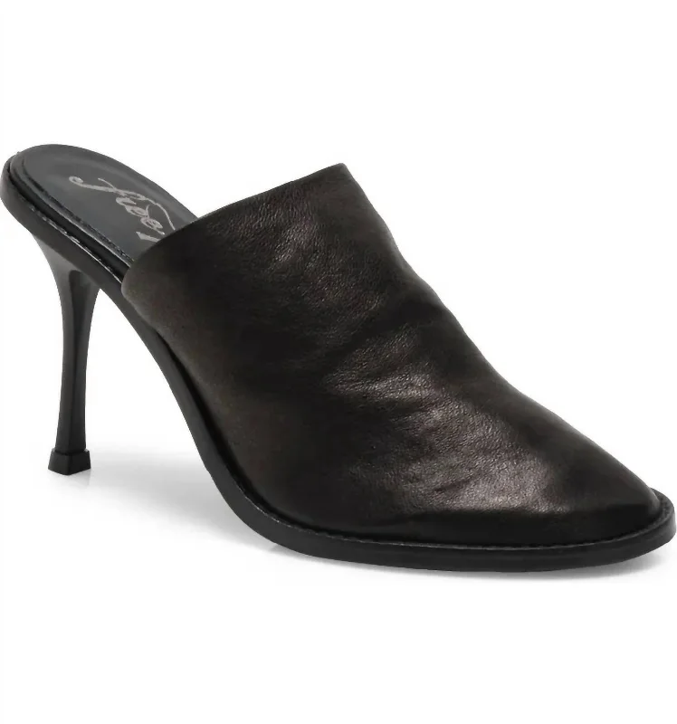 Women's Leila Heeled Mule In Black